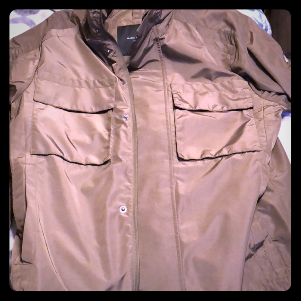 Marc Jacobs Light weight Wind breaker!